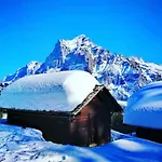 Thun Alps Scenic Views And Concierge By Swisshut * Därligen