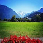Apartamento Thun Alps Scenic Views And Concierge By Swisshut Därligen