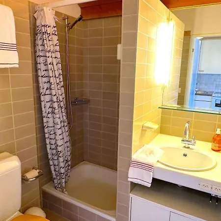 Thun Alps Scenic Views And Concierge By Swisshut Апартаменты *